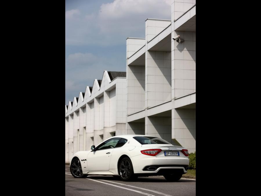  Maserati GranTurismo S 2008 года  (фото 75 из 142)